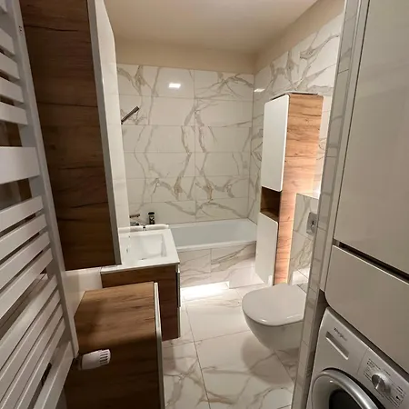 Apartament Dębowy Stół Rzeszów